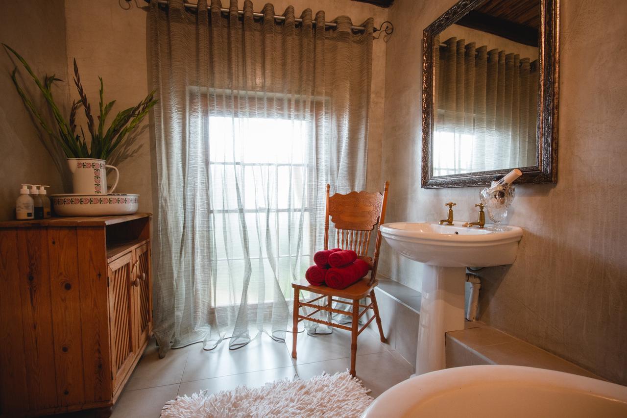 Cypress Cottage Guest House Свеллендам Экстерьер фото